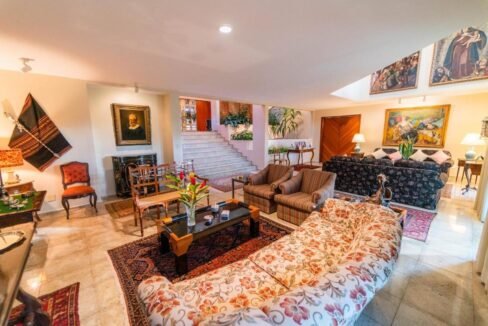 152002_31946358-3e59-4b16-a8d9-0a5778c18f5d_2x