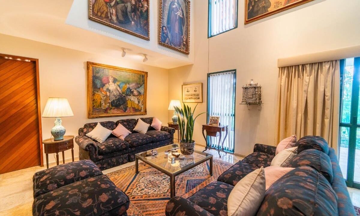 152002_70e5ff55-03de-4340-806d-75e2e8c47bf2_2x