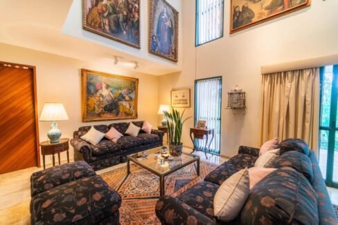 152002_70e5ff55-03de-4340-806d-75e2e8c47bf2_2x