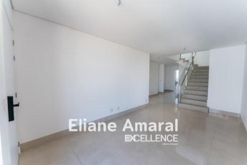 152037_d22f1d79-fa74-48e4-96ea-8c9607f2d50d_2x