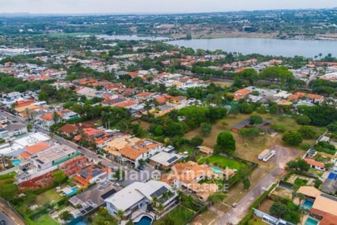 152333_a34d0ee1-e3b2-4125-a874-6cd9b10038e3_2x