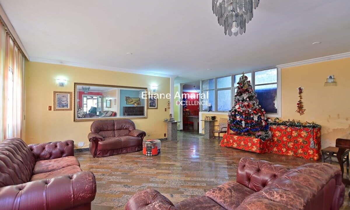 152526_ae1c8e37-2aaf-46e1-a36e-caf5ac47dc0a_2x