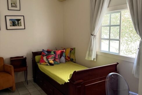 152603_e50cfbab-0251-48c8-bd3a-d4f5bff12762_2x