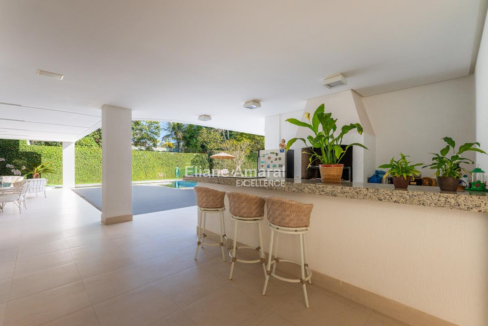 152656_82fb16f3-f147-4780-84ea-8ed120ffe3d2_2x