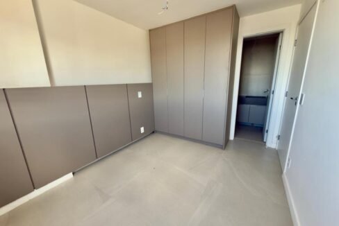 152755_e5021c10-f1db-49e0-bc7d-469034b6f1c5_2x