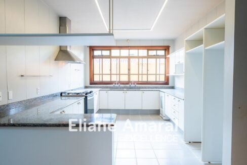 152768_9a8e20a4-1164-4d7d-8033-bb9f27854c92_2x