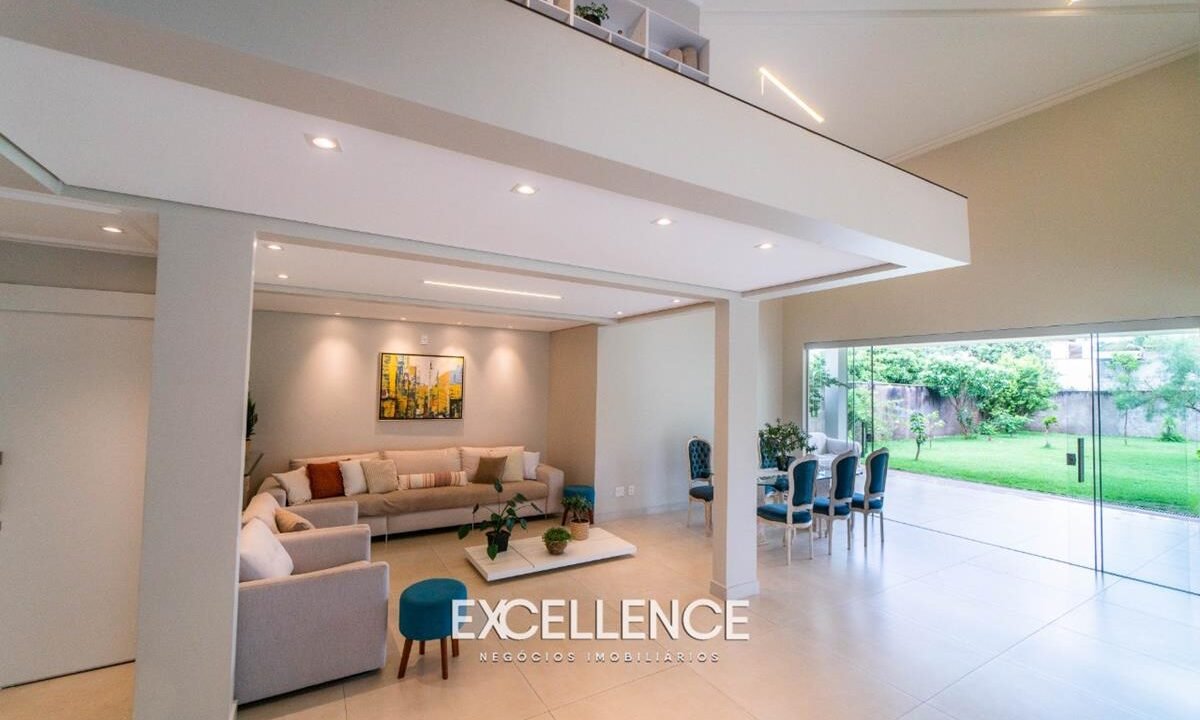 142933_05497874-c904-47b7-8b7a-701b9c9e7070_2x