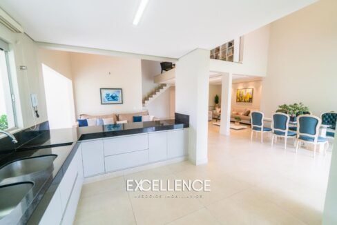 142933_b4ddba72-9695-4478-94d9-c993d6549578_2x