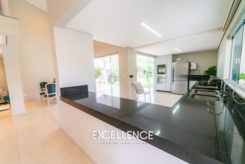 142933_e46eb28d-7056-4aeb-b713-30cc101bfd42_2x