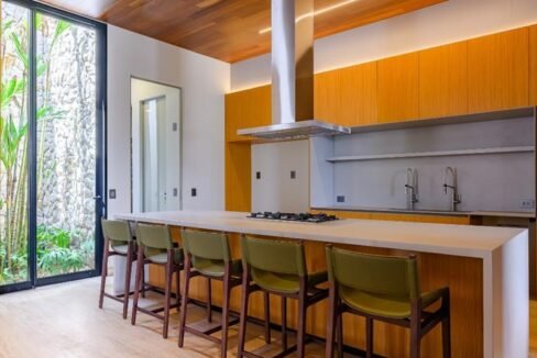 153034_bb5333d3-ac14-4356-b04f-c94d770e9e67_2x