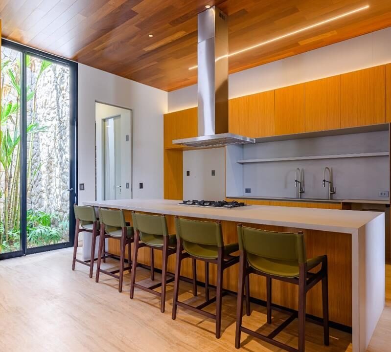 153034_bb5333d3-ac14-4356-b04f-c94d770e9e67_2x